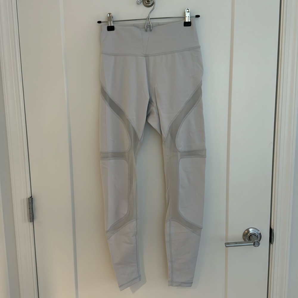 SUPER RARE Lululemon Lab Leggings